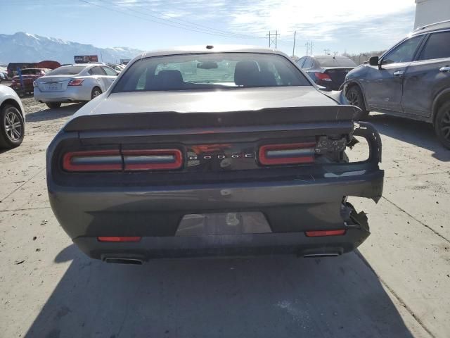 2017 Dodge Challenger SXT