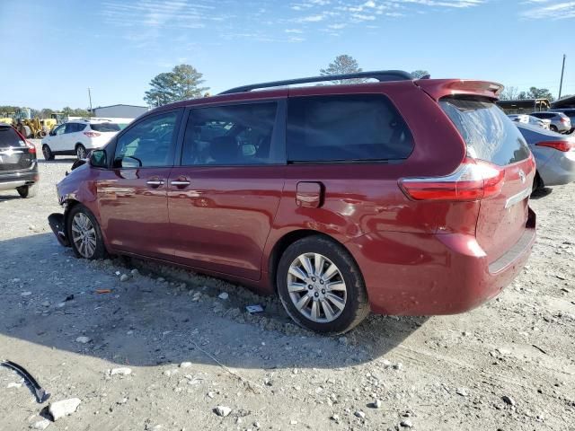 2015 Toyota Sienna XLE