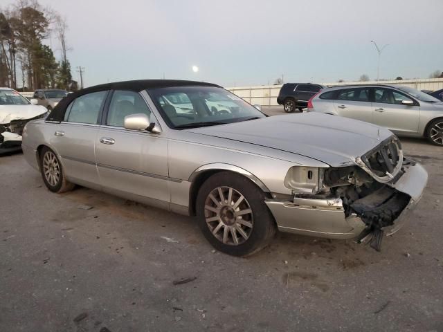 2006 Lincoln Town Car Signature