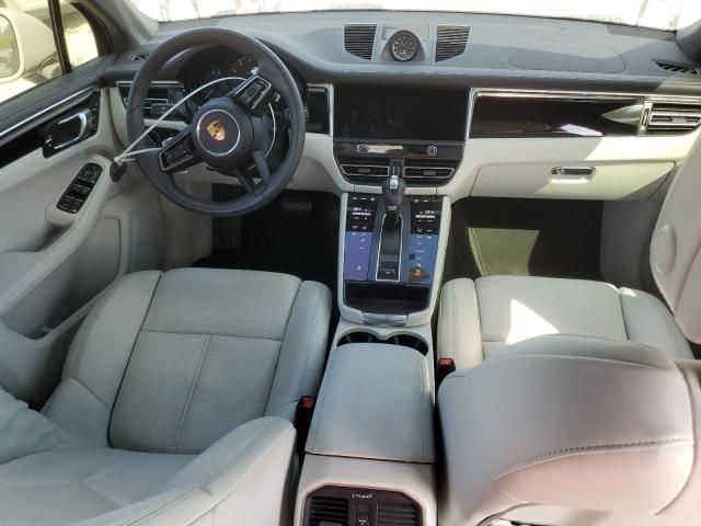 2023 Porsche Macan Base