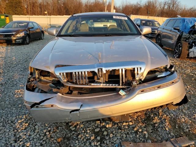 2008 Lincoln Town Car Signature Limited