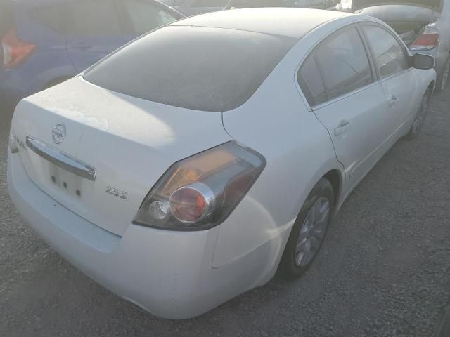 2010 Nissan Altima Base