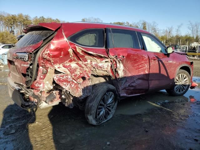 2021 Toyota Highlander Hybrid Platinum