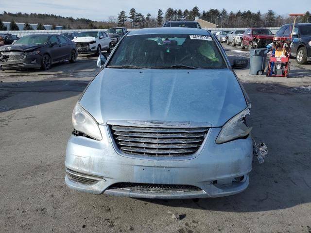 2012 Chrysler 200 Touring