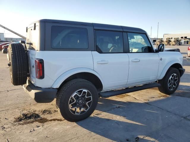 2024 Ford Bronco Outer Banks