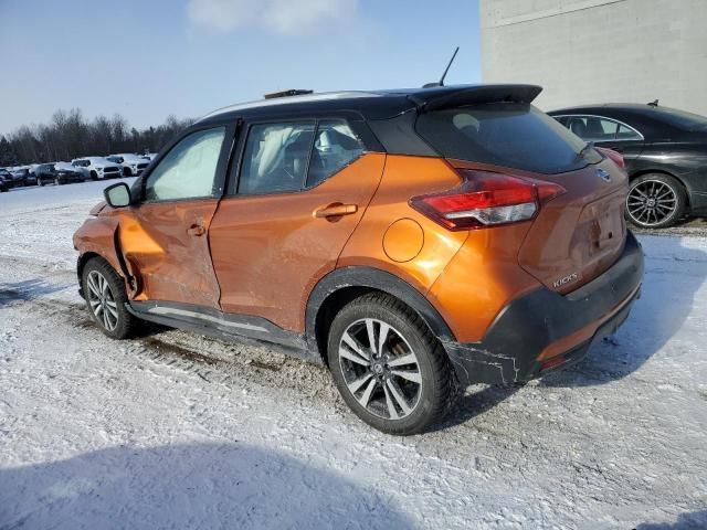 2020 Nissan Kicks SR