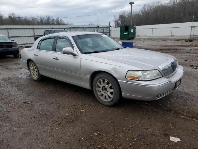 2007 Lincoln Town Car Signature Limited