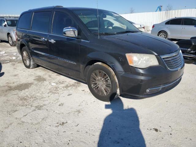 2012 Chrysler Town & Country Limited