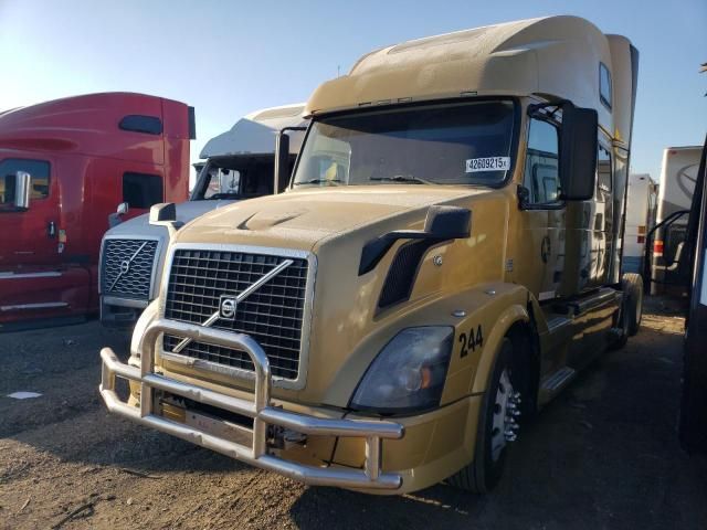 2012 Volvo VN VNL