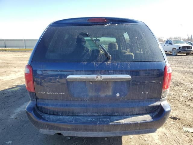 2005 Chrysler Town & Country LX