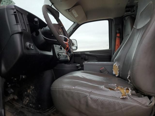 2013 Chevrolet Express G2500