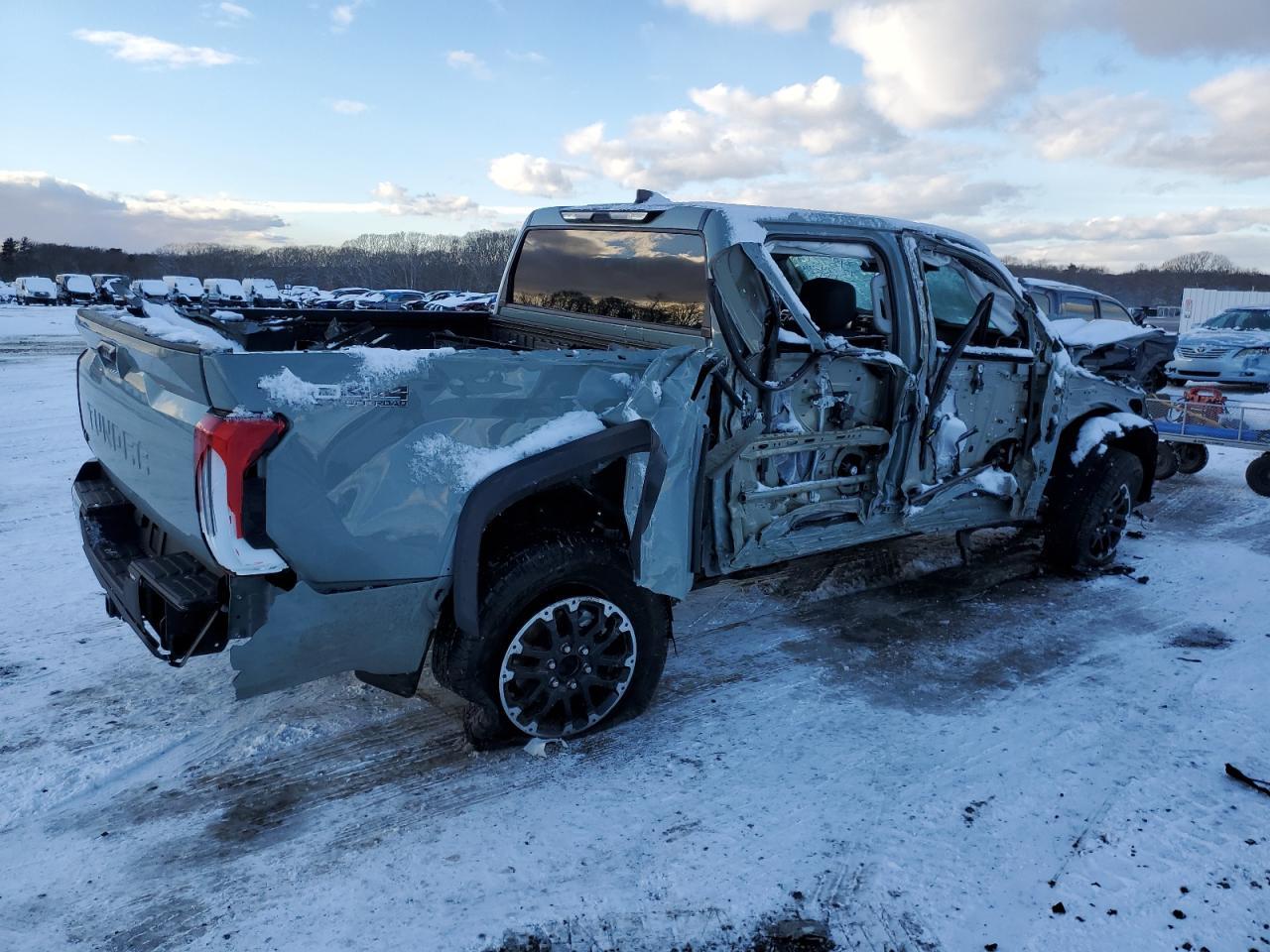 2024 Toyota Tundra SR5