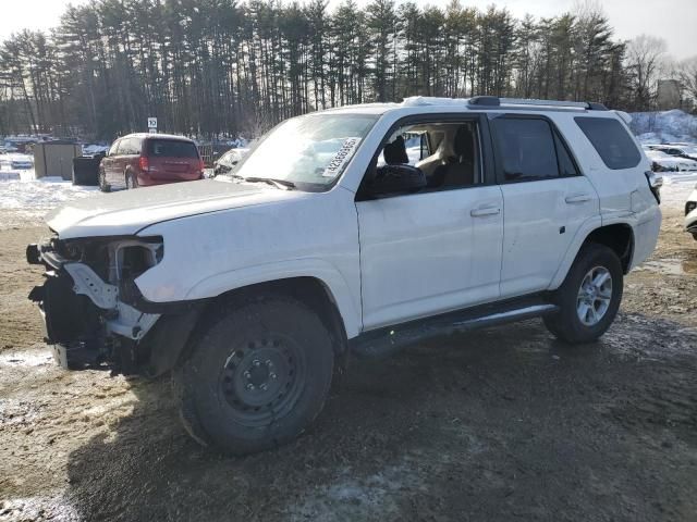 2023 Toyota 4runner SE