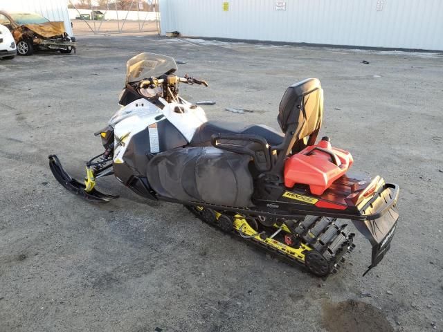 2016 Skidoo MXZ600