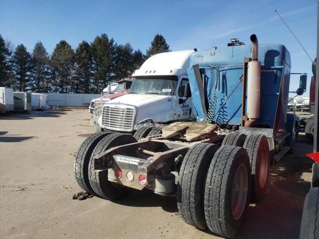 1998 Freightliner Conventional FLD120