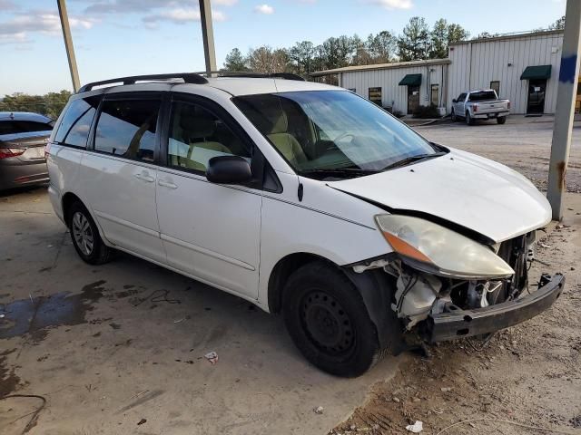 2009 Toyota Sienna CE