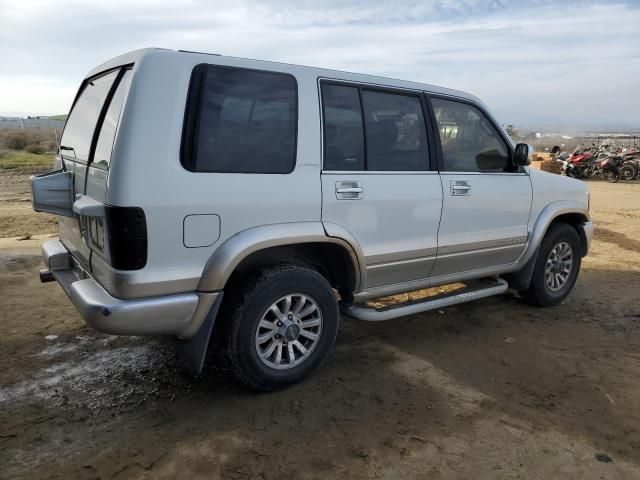 2000 Isuzu Trooper S