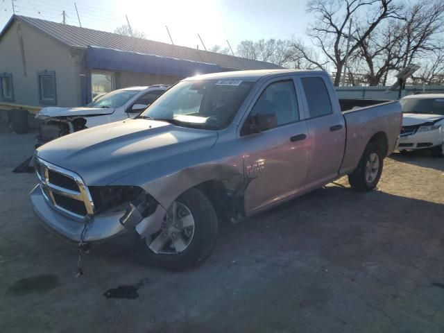 2024 Dodge RAM 1500 Classic SLT