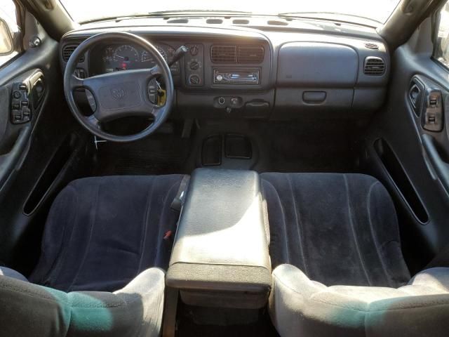 2000 Dodge Dakota Quattro