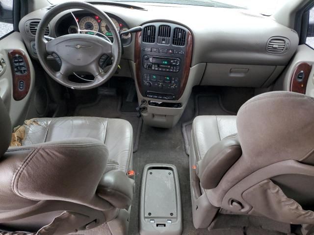 2002 Chrysler Town & Country Limited