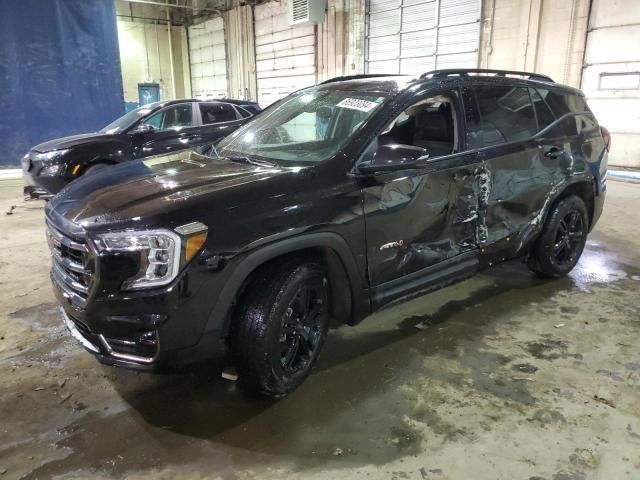 2022 GMC Terrain AT4