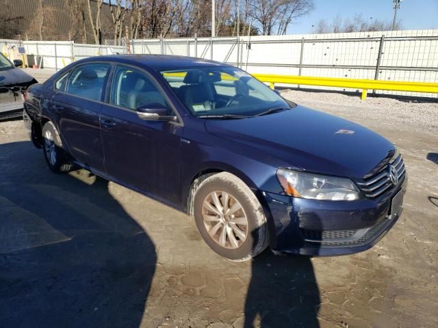 2014 Volkswagen Passat S