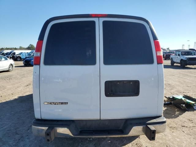 2019 Chevrolet Express G2500