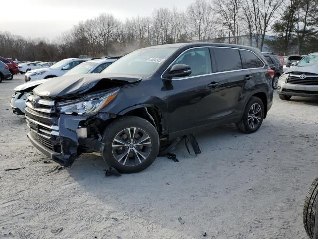 2019 Toyota Highlander LE