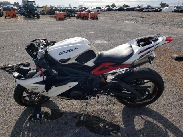 2014 Triumph 2014 Triumph Motorcycle Daytona 675