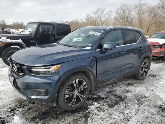 2022 Volvo XC40 T5 Inscription