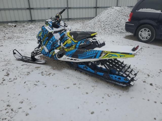 2019 Polaris 850