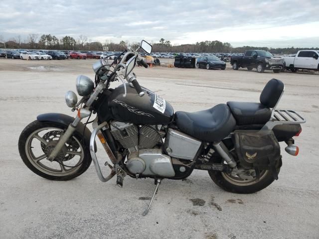 2002 Honda VT1100 C