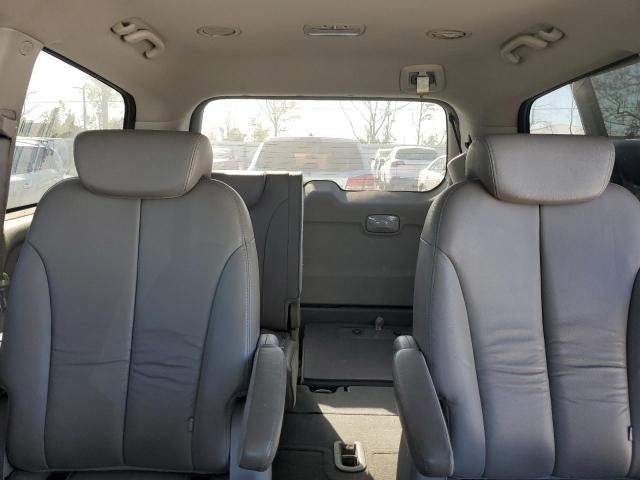 2010 KIA Sedona EX