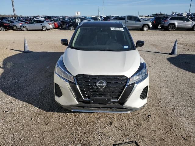 2024 Nissan Kicks SV