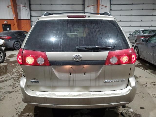 2006 Toyota Sienna CE
