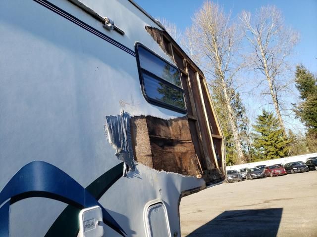 1998 Komfort Travel Trailer