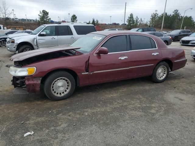 1999 Lincoln Town Car Executive