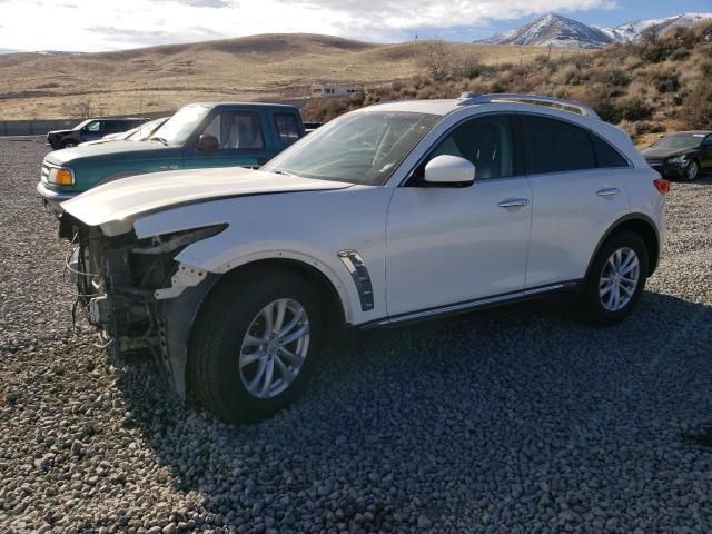 2011 Infiniti FX35