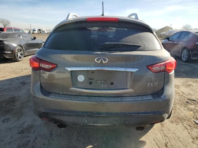 2013 Infiniti FX37