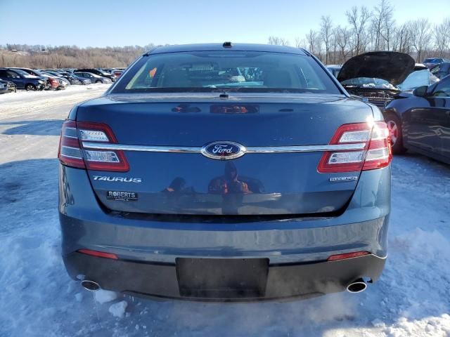2018 Ford Taurus SE
