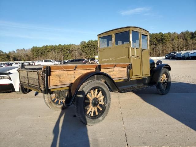 1922 REO Wagon