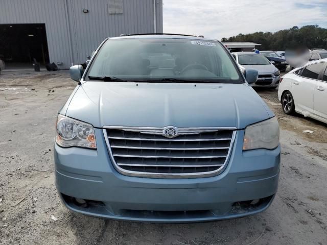 2010 Chrysler Town & Country Touring