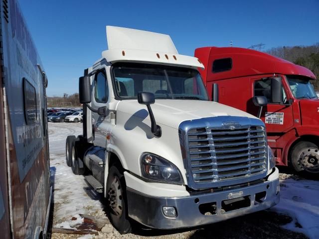 2019 Freightliner Cascadia 125