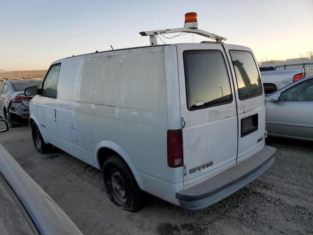 2000 GMC Safari XT