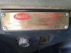 2004 Peterbilt 330