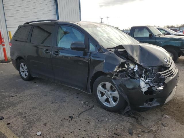 2012 Toyota Sienna LE