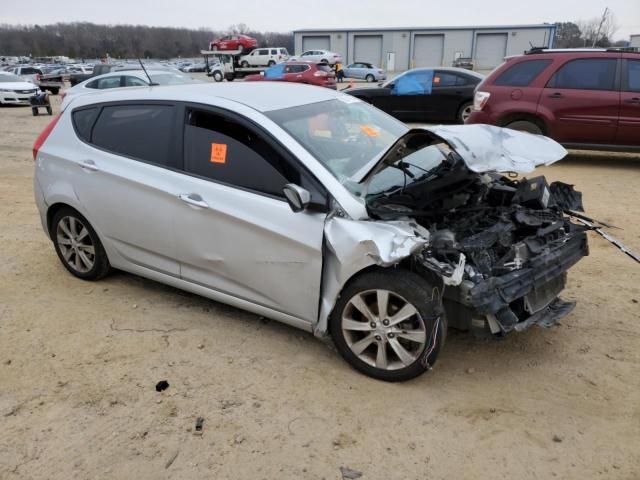 2012 Hyundai Accent GLS