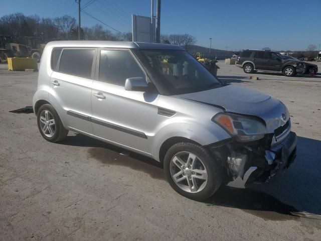 2011 KIA Soul +