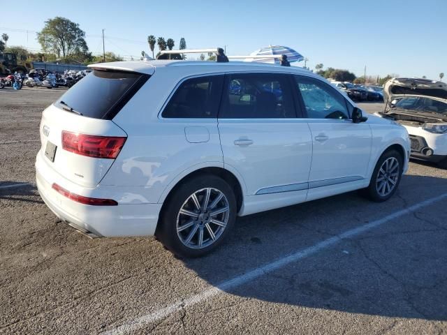 2017 Audi Q7 Premium Plus