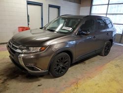 Mitsubishi Vehiculos salvage en venta: 2018 Mitsubishi Outlander SE